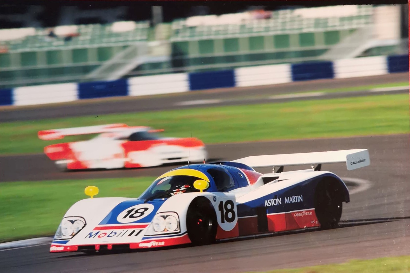 Aston Martin / Silverstone 2001